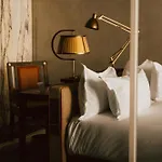 Maison Heler Metz, Curio Collection By Hilton Metz