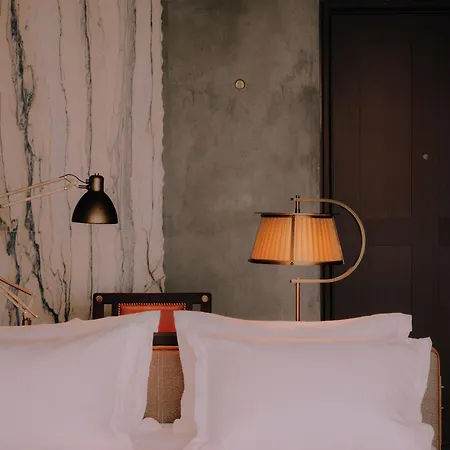Hotel Maison Heler Metz, Curio Collection By Hilton 4*