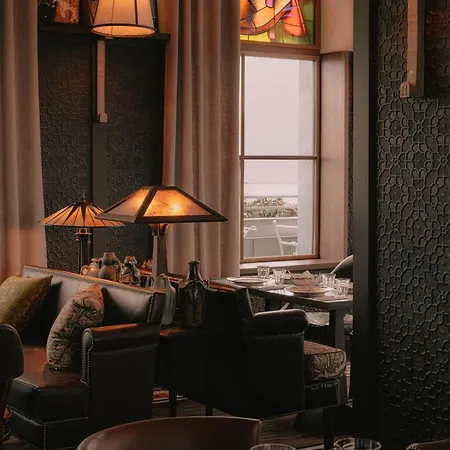 Maison Heler Metz, Curio Collection By Hilton 메스