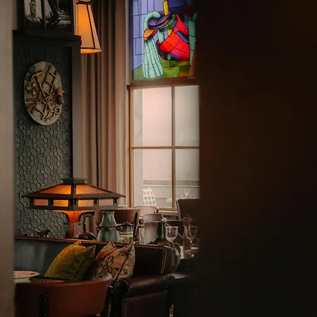 Maison Heler Metz, Curio Collection By Hilton 4* 메스