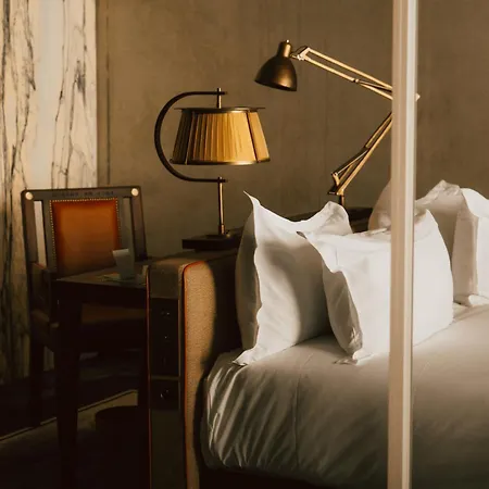 Maison Heler Metz, Curio Collection By Hilton 메스