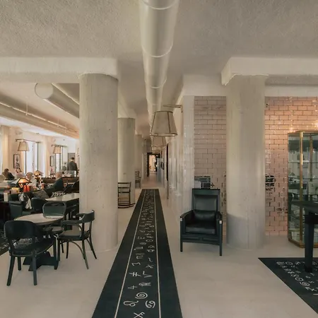 Hotel Maison Heler Metz, Curio Collection By Hilton Mety