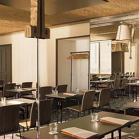 Maison Heler Metz, Curio Collection By Hilton