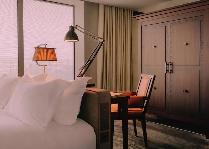 Maison Heler Metz, Curio Collection By Hilton 4*