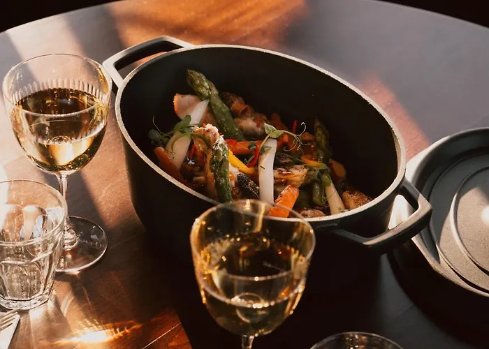 Hotel Maison Heler Metz, Curio Collection By Hilton 4*