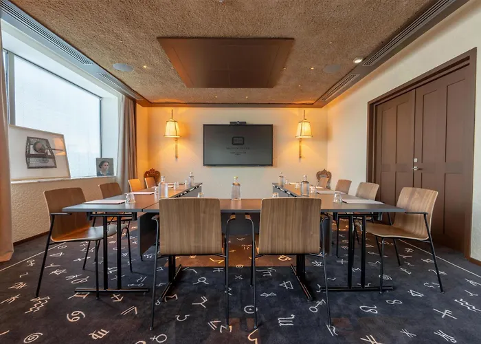 Maison Heler Metz, Curio Collection By Hilton 4*